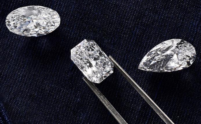 Blue Nile Premium Curated Natural Diamonds